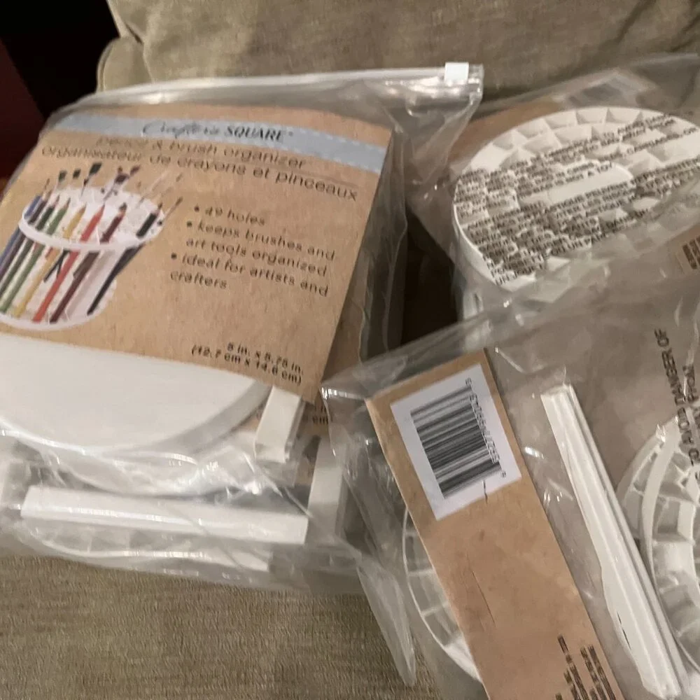 Makeup or Paint Brush Holder Set of 12 (NEW)